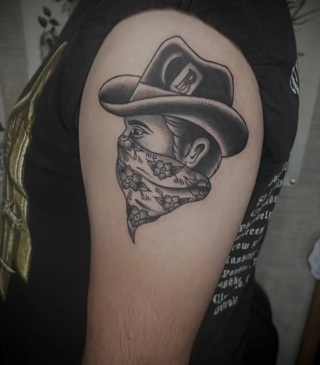 02E383AF-2C55-4E15-B6EB-28251DFDE8B32